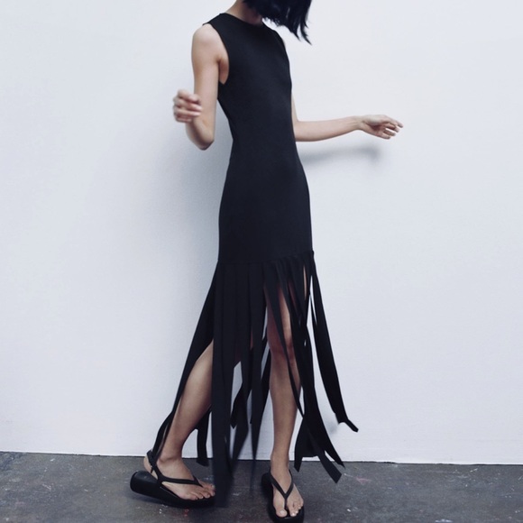 RARE ZARA LONG FRINGED DRESS - Picture 7 of 11